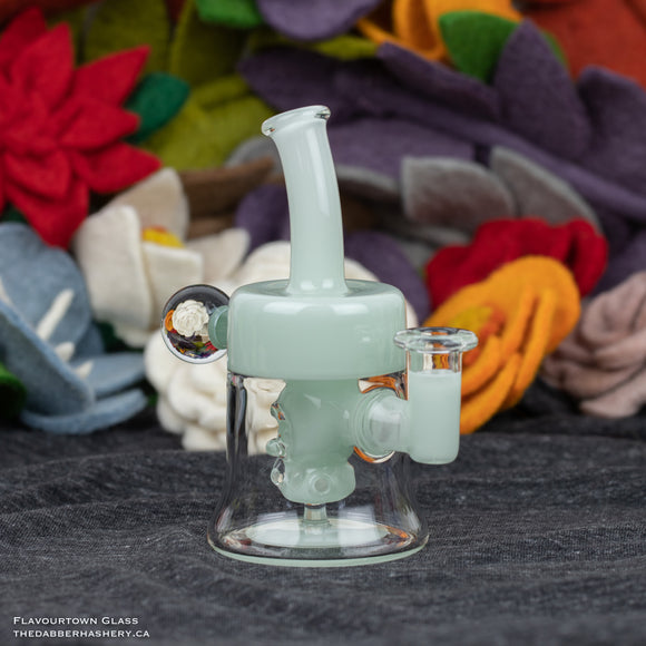 Half Colour Skull Perc Jammer by Flavourtown Glass